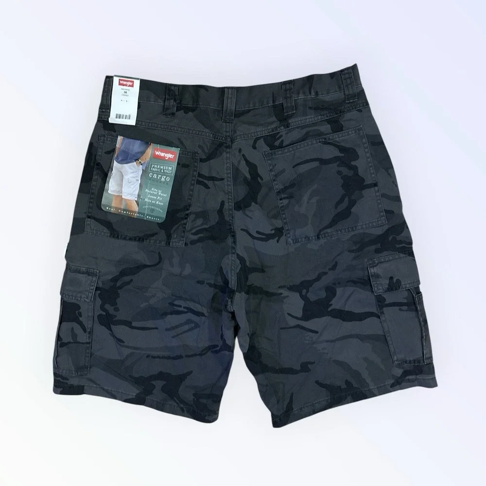 Wrangler Camo Cargo Shorts Men's 36 Gray Black Camouflage Military NEW